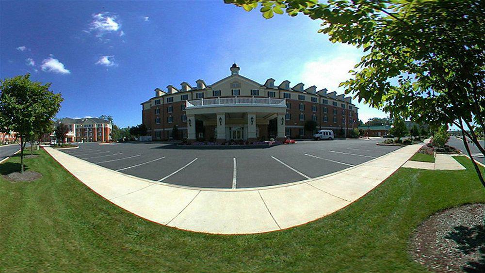 Hotel Express At Williamsburg Square By Ihg